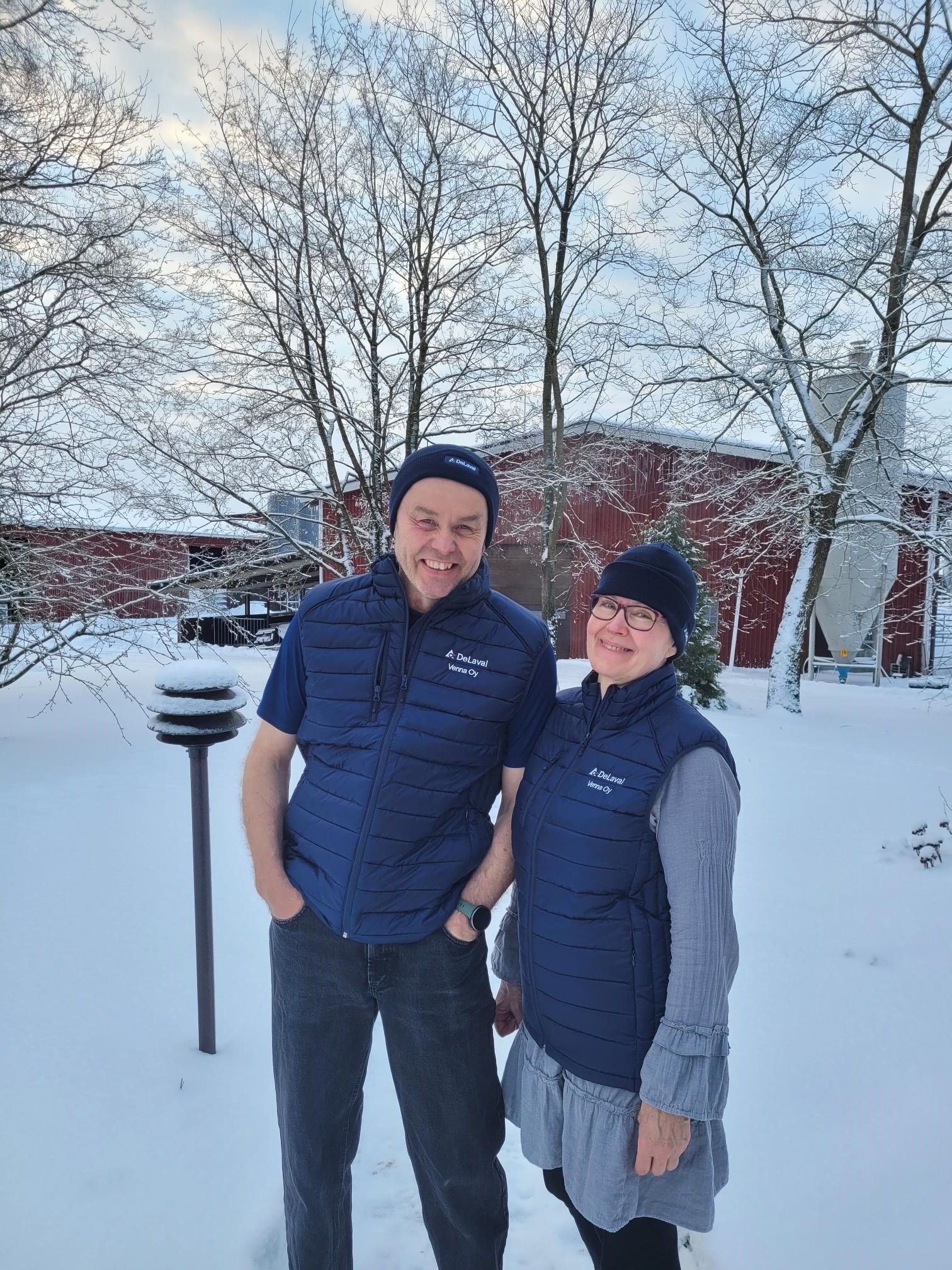 Suomiset #teamblue 2.2022.jpg